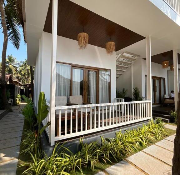 Resort The Shore Agonda