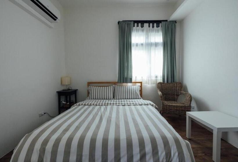 هاستل 5963 Turn Right B&b