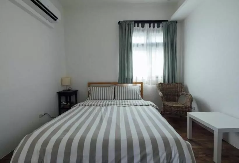 هاستل 5963 Turn Right B&b