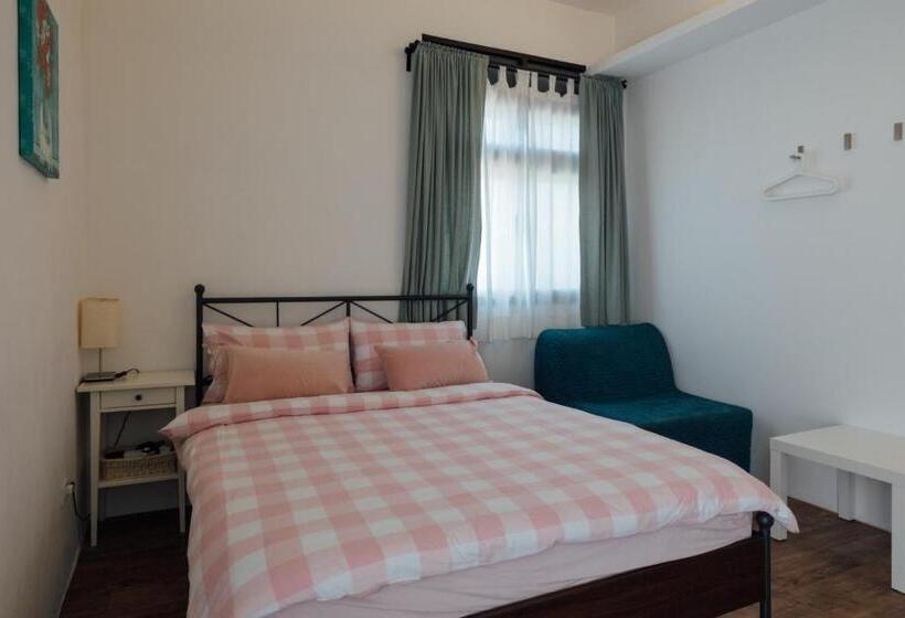 هاستل 5963 Turn Right B&b