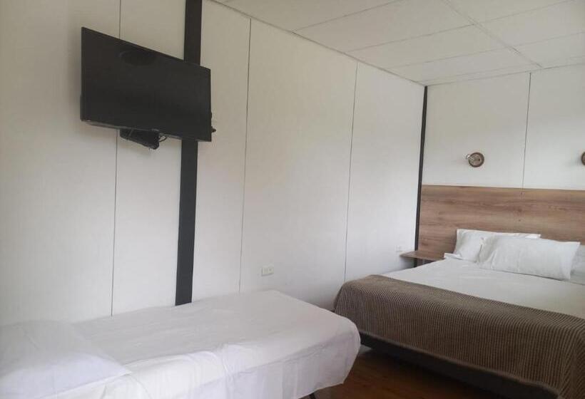 הוסטל Star Center Hotel Boutique, Centro De Entrenamiento Deportivo Y Conveniencias A Dos Pasos Del Aeropu