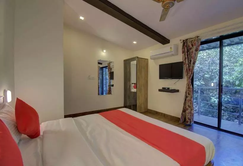 تختخواب و صبحانه Sp Seasons Resort