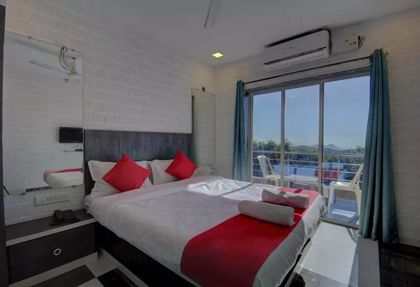 تختخواب و صبحانه Sp Seasons Resort