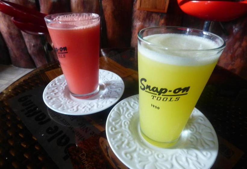 تختخواب و صبحانه Casa Del Turista