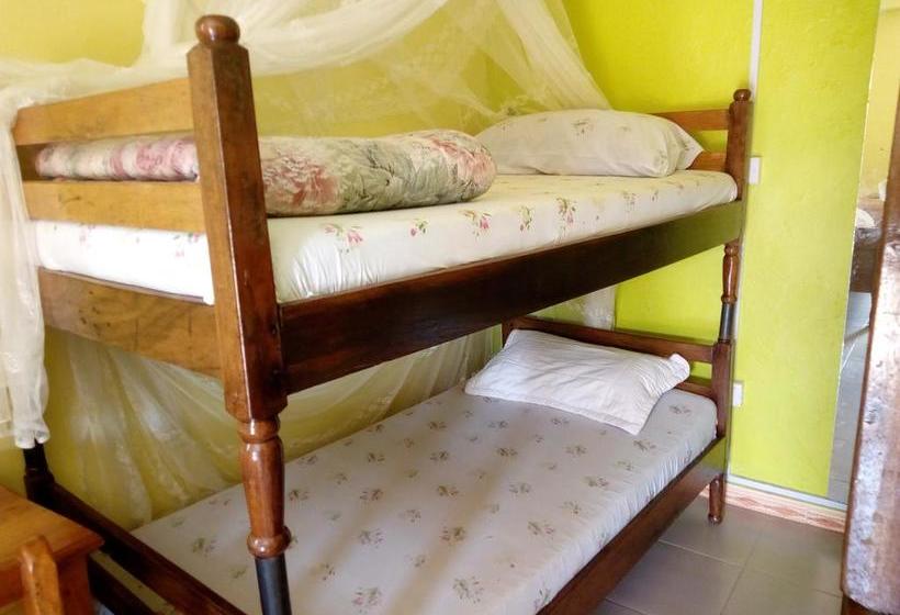 تختخواب و صبحانه Casa Del Turista