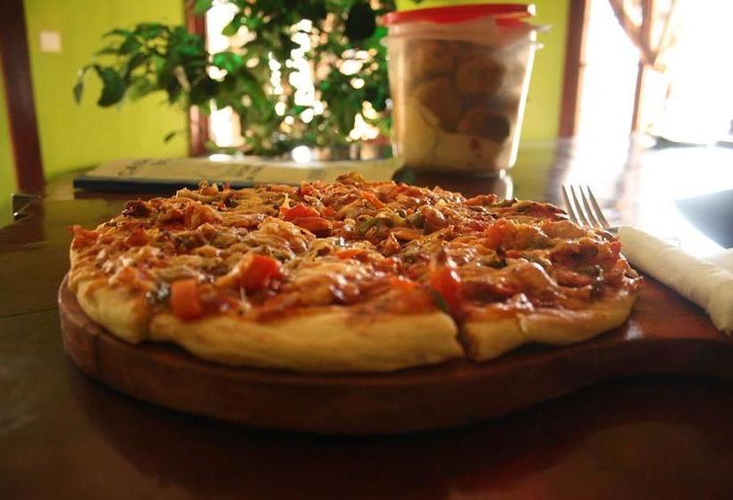 تختخواب و صبحانه Casa Del Turista