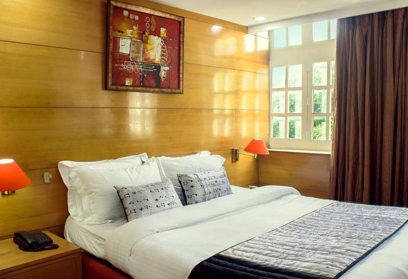 Fabhotel Daffodils Inn Connaught Place