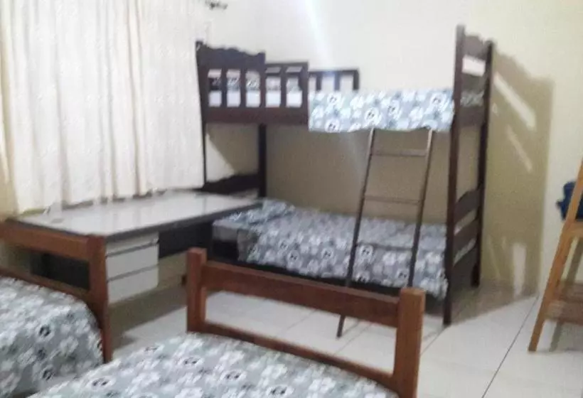 Hostel Famille Brun Trevo