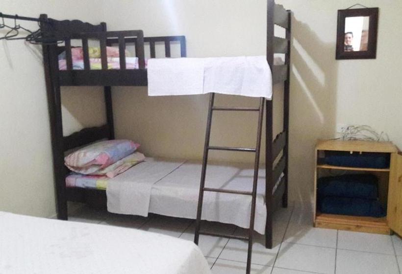 Hostel Famille Brun Trevo