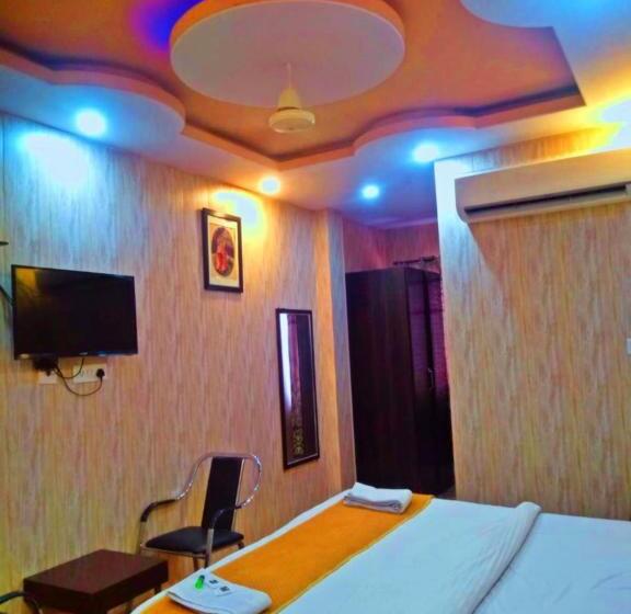 Hotel Deepak Residency