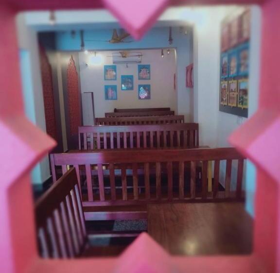 Hotel Deepak Residency