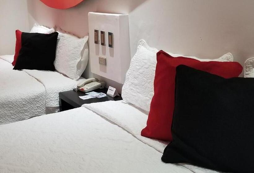 Hotel Dluxe & Suites