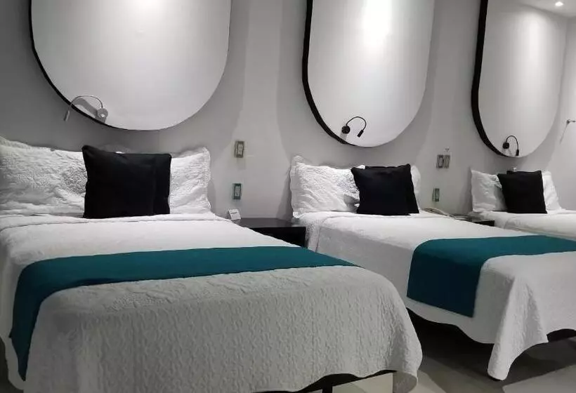ホテル Dluxe & Suites