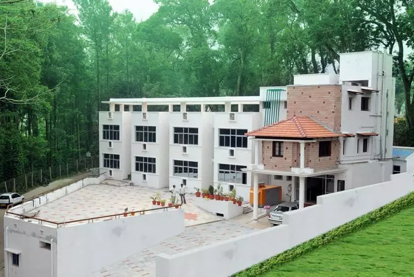 ホテル Kc Yercaud