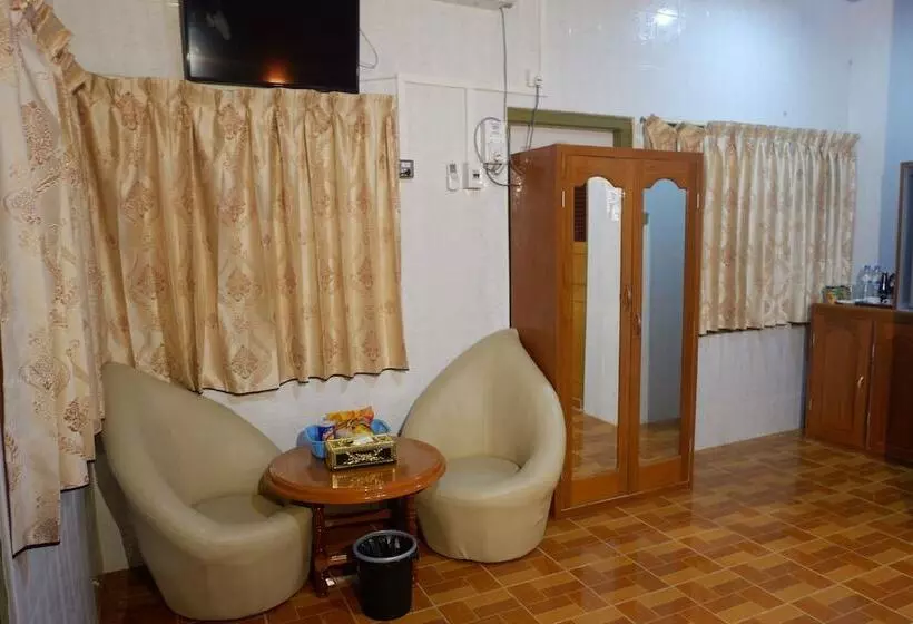 Hotel Nan Htike Yadanar