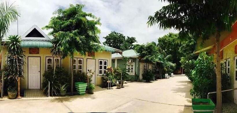 هتل Nan Htike Yadanar