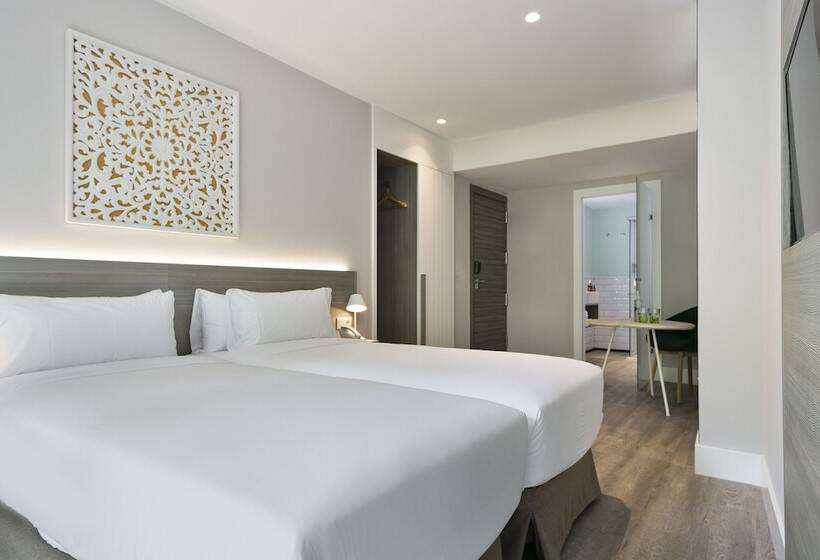 هتل Niu Barcelona