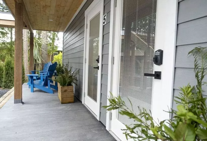 ホテル The Francis Boutique Inn