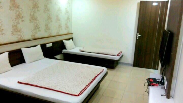 فندق Vibrant Gandhinagar