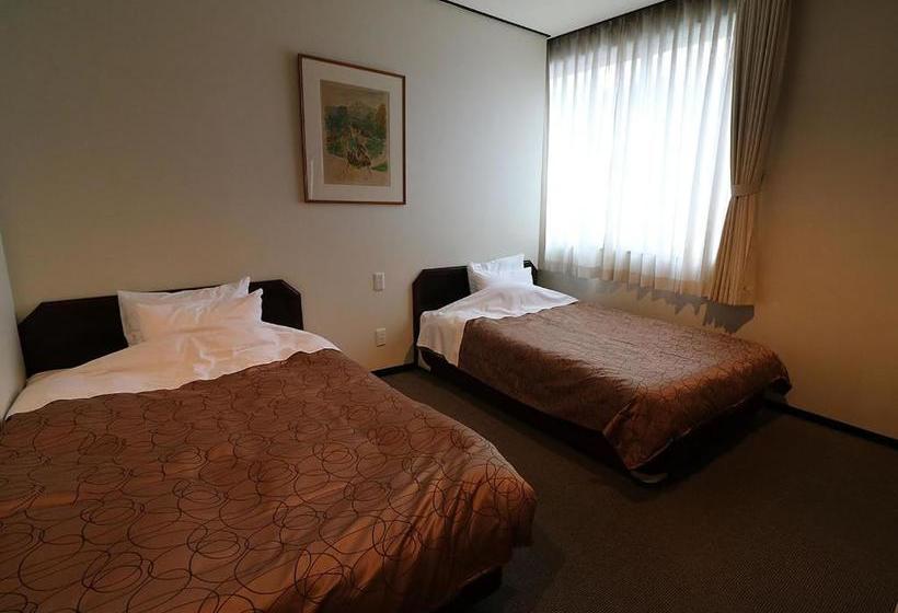 בית מלון כפרי Zurich Toho 2001