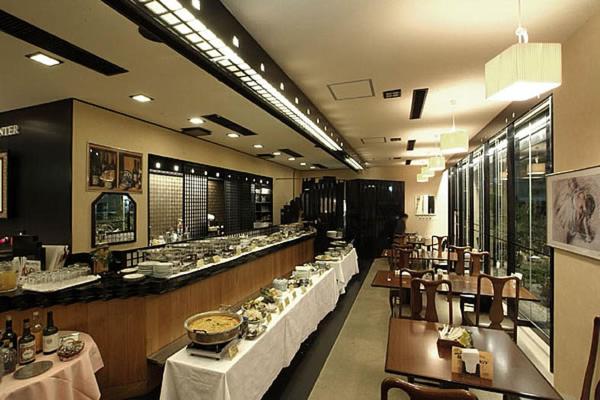 בית מלון כפרי Zurich Toho 2001