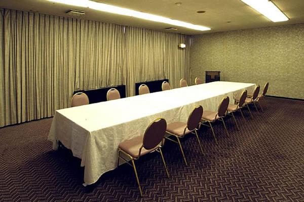 בית מלון כפרי Zurich Toho 2001