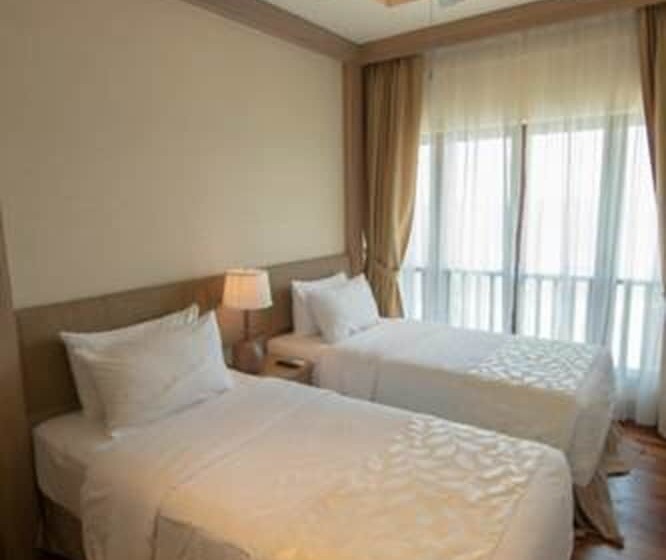 منتجع Royale Chulan Cherating Villa