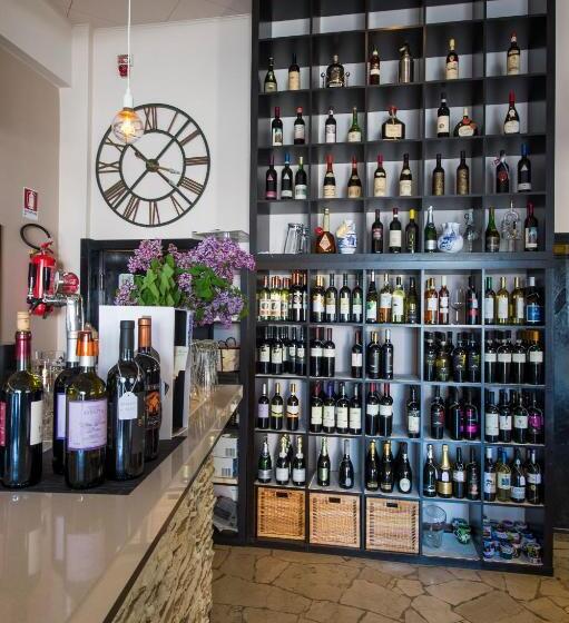 Szálloda Albergo Colonna