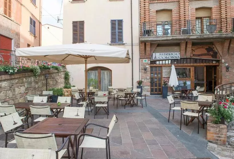 Hotelli Albergo Colonna