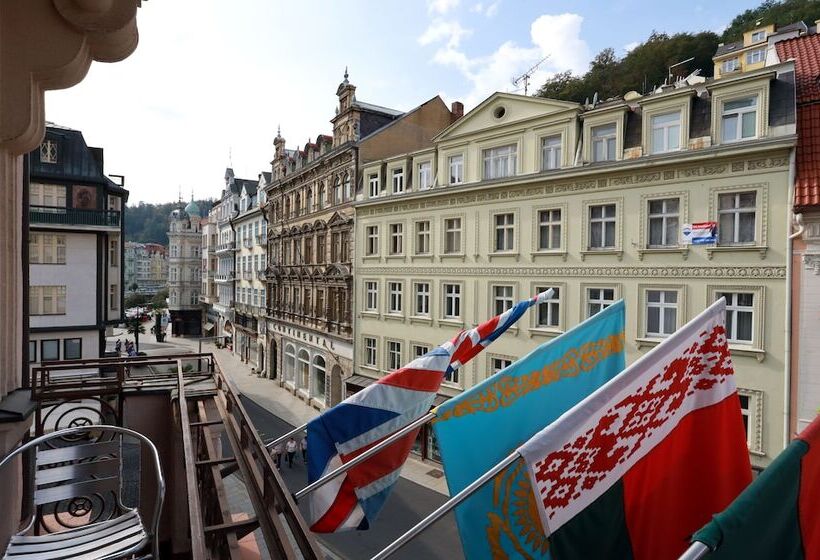 Art Deco Wolker By Astoria Hotel & Medical Spa