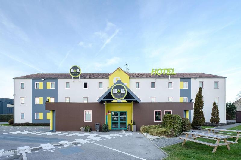 B&b Hotel Calais Centre St Pierre
