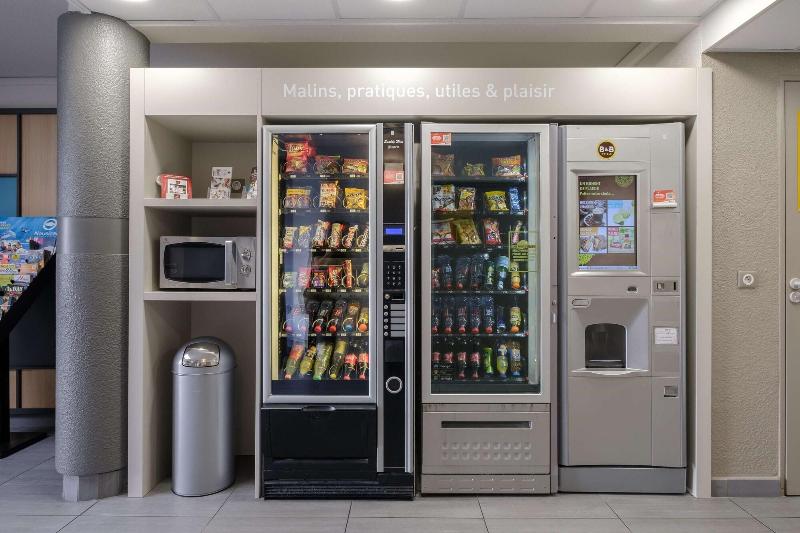 B&b Hotel Calais Centre St Pierre