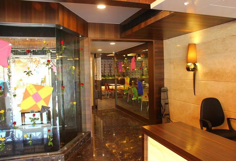 Hotel Kells  And Restaurant