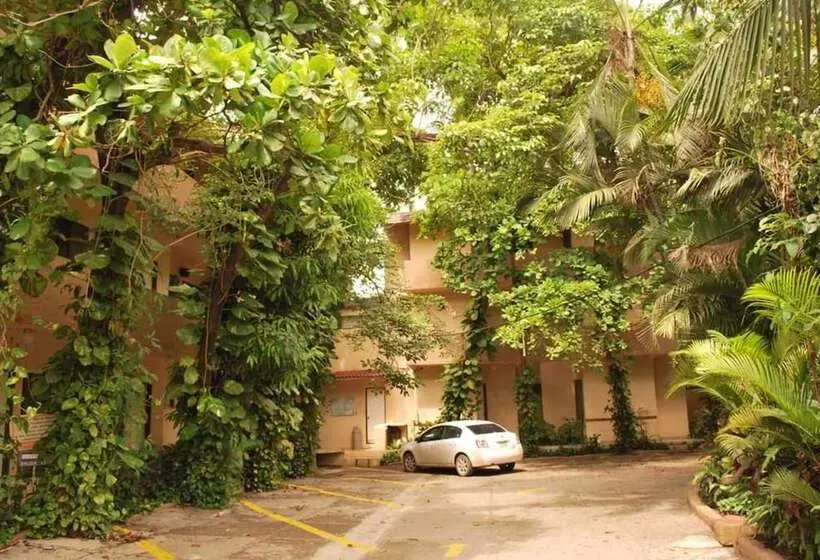 هتل La Hacienda