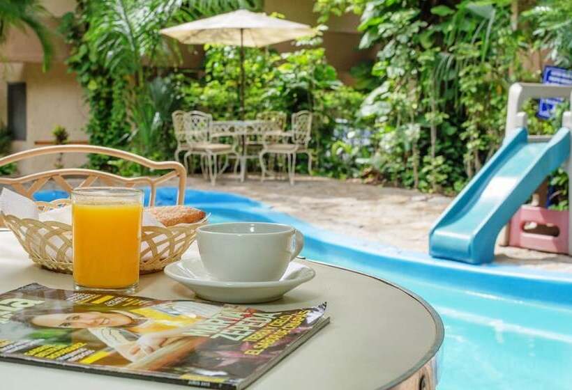 בית מלון כפרי La Hacienda