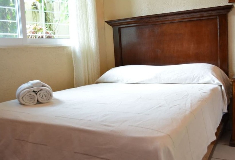 בית מלון כפרי La Hacienda