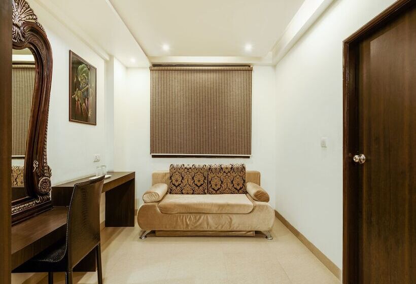 استراحتگاه Rendezvous