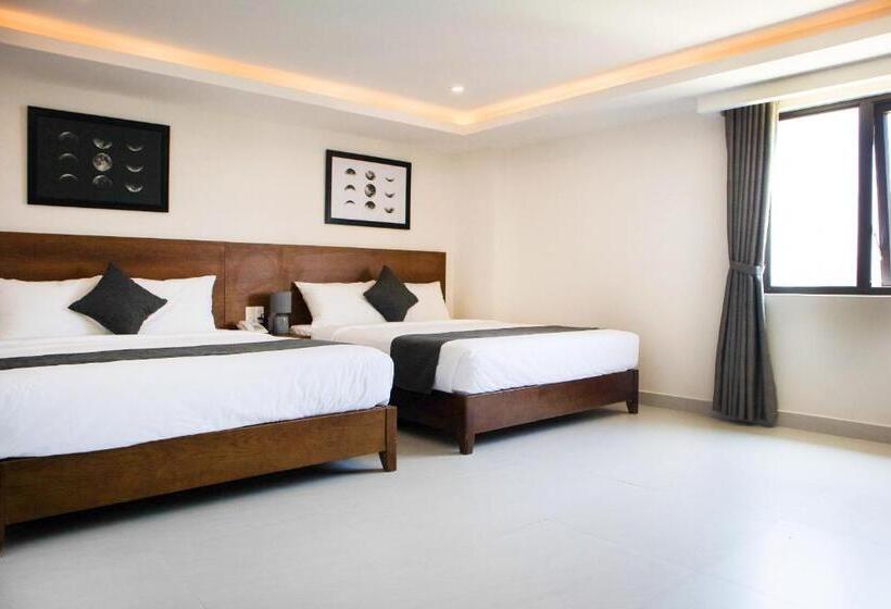 Robin Hotel Danang