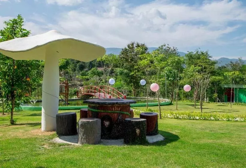 Tanihill Resort