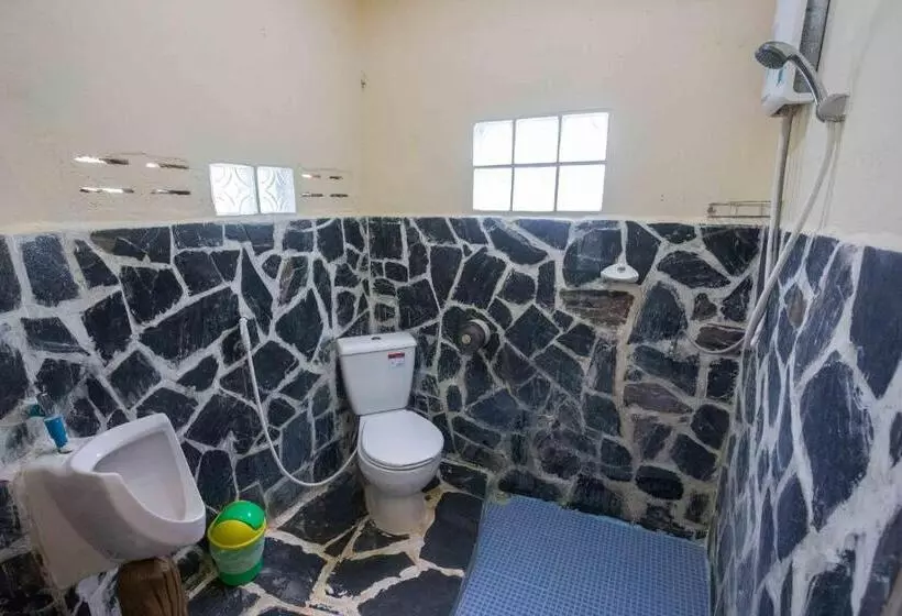 Tanihill Resort