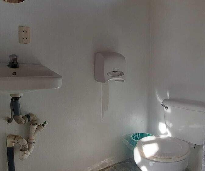 هاستل Puerto Viejo