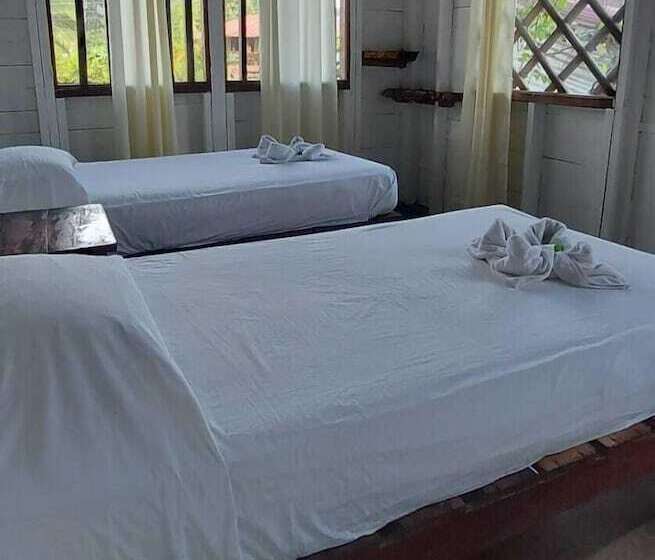 هاستل Puerto Viejo