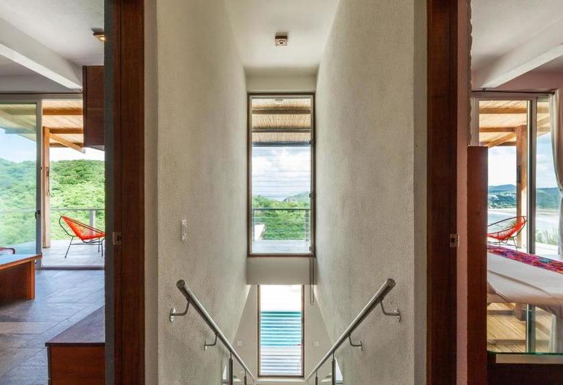 تختخواب و صبحانه Casa Chachacha