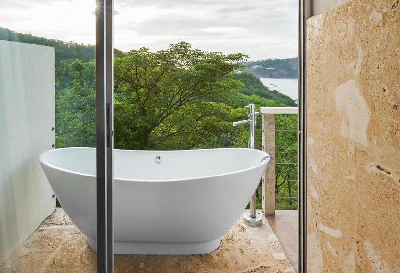 تختخواب و صبحانه Casa Chachacha