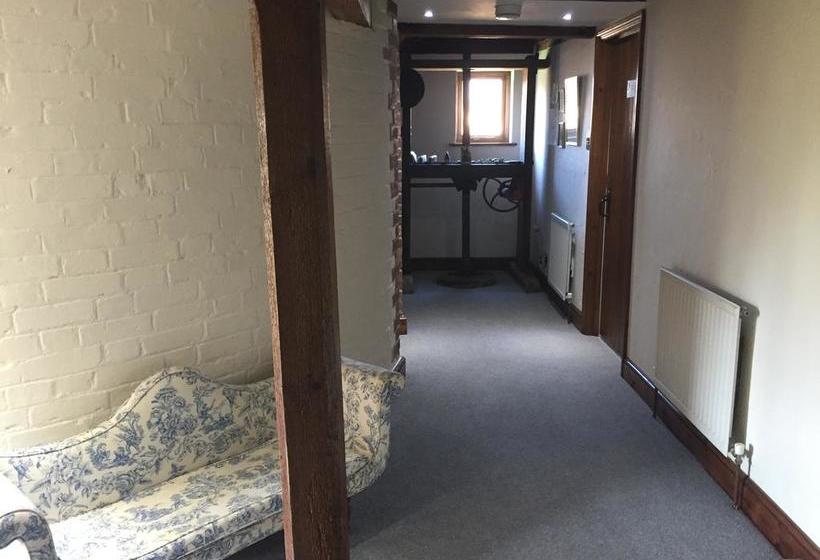 مبيت وإفطار Renville Oast