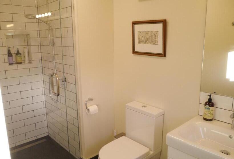 مبيت وإفطار Tempest On Wanaka