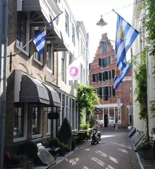 Bed & Breakfast Adrichem En Scherpenseel