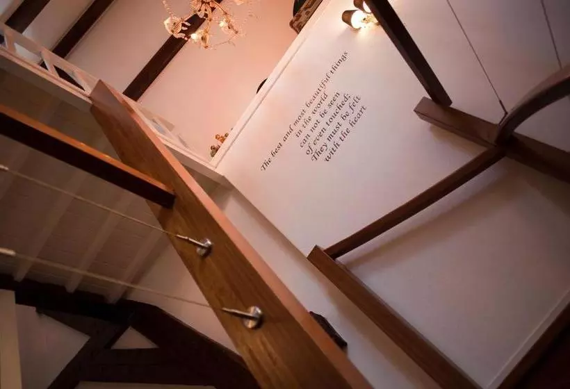 Bed & Breakfast Adrichem En Scherpenseel