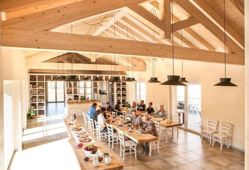 ベッドアンドブレックファースト Hemanaire