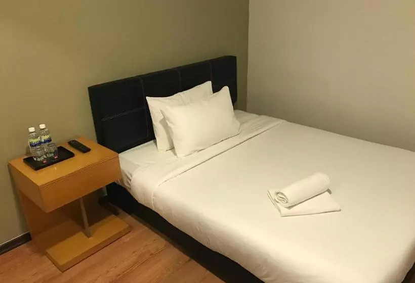 ホテル Gem